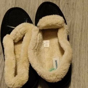 Cushionaire slippers